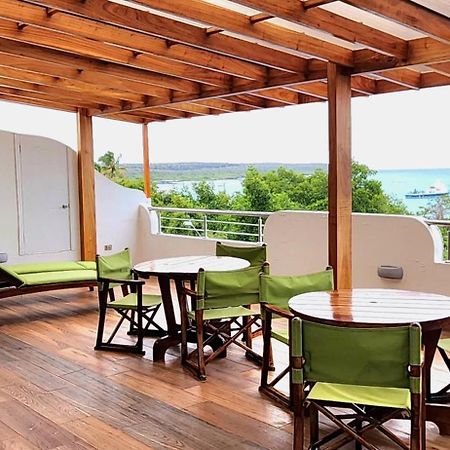 Galapagos Apartments - Bay View House Puerto Ayora  Exterior photo