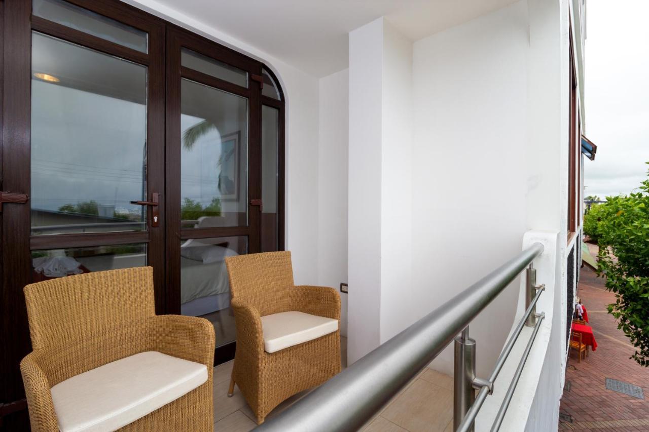 Galapagos Apartments - Bay View House Puerto Ayora  Exterior photo